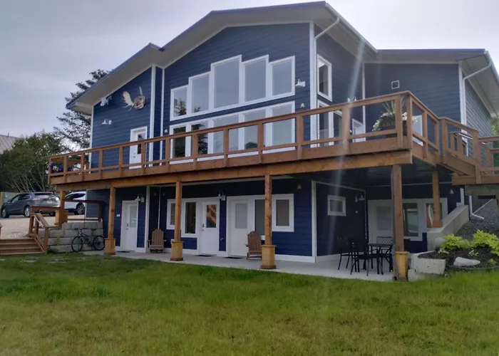 Grewingk Suite - Homer Seaplane Base