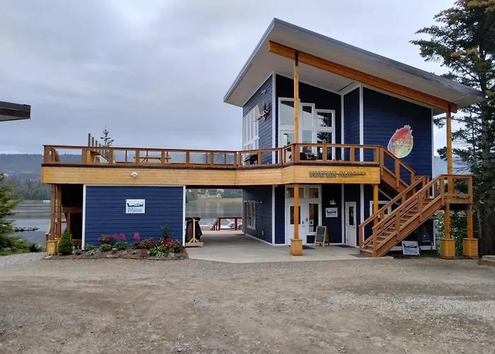 Grewingk Suite - Homer Seaplane Base